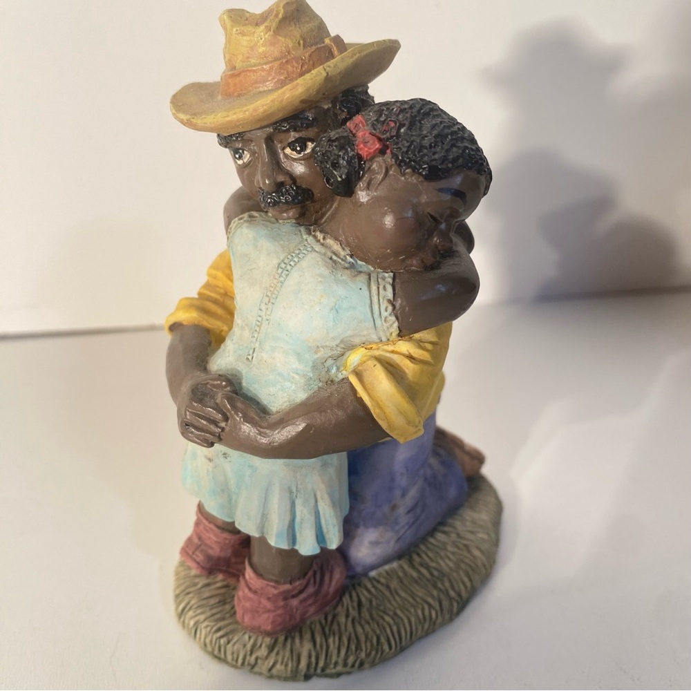 Youngs Treasure Of The Heart 1990s Resin Father Daughter Figure
